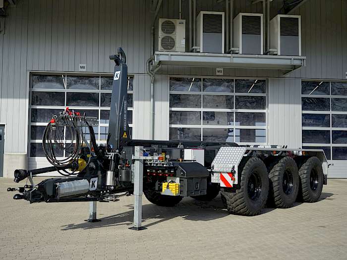 Hakenliftanhänger von Kröger