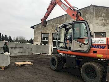 Arbeiten für die neue Maschinenhalle