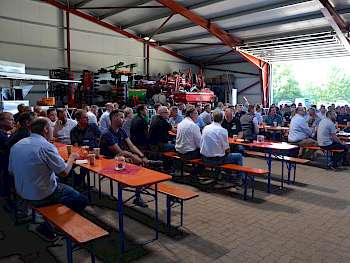 Anschließend fand die Mitgliederversammlung statt. (Foto: Carl)